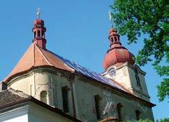 zachovaná barokní jemně profilovaná římsa.