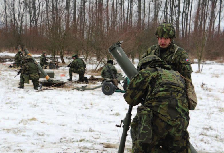 81 Během tohoto roku bude naše jednotka nasazena v novém druhu zahraniční operace. Jádro tzv. 1. úkolového uskupení minometné čety Enhanced Forward Presence (efp) tvoří naši příslušníci z Hranic.