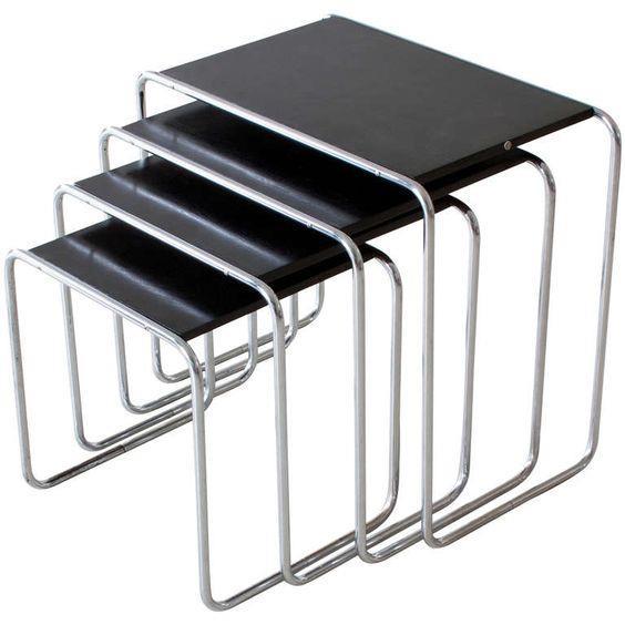 produkce Gebrüder Thonet) Obrázek 27 Marcel Breuer - křeslo B4 (1927)