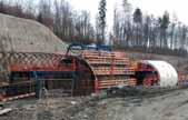 Konferenční číslo časopisu Tunel je tradičně věnováno hlavním sponzorům konference. Letos to jsou firmy Metrostav a Subterra, obě společnosti dodaly po třech článcích.