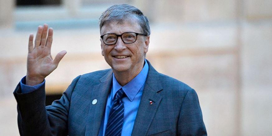 Bill Gates Rodným jménem: William Henry Gates