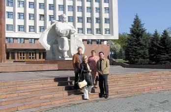 Pfierov tí radní nav tívili Ivano-Frankivsk Zástupci pfierovské radnice navázali kontakty s vedením ukrajinského mûsta Ivano-Frankivsk.