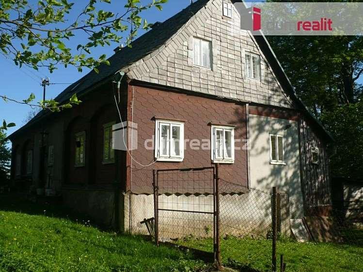 Záznam o prodeji srovnávané nemovitosti č. 5 1. Identifikace Prodej, Rodinný dům, 100 m 2, Vyhlídky č.p. 476/12, Krásná Lípa, okres Děčín Celková cena: 500.