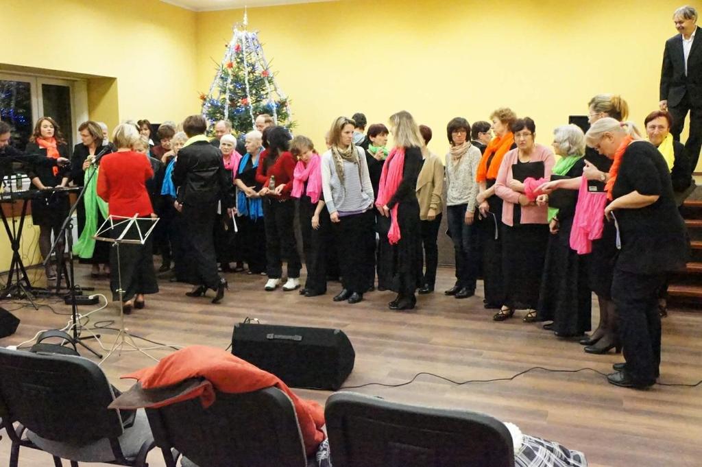 Chotěvicích https://choreacorcontica.rajce.idnes.cz/2015.12.