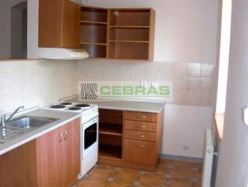 ID 41 Dispozice: 3+kk Podlahová plocha: 68 m 2 Nájemné: 9 500 Kč/měs.