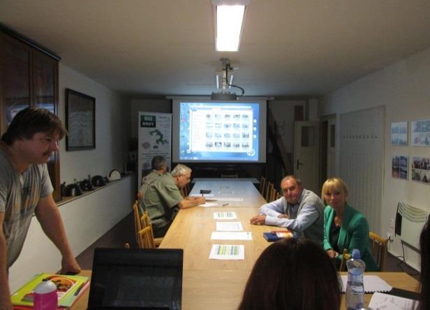 2015 10:00 Restaurace v obci Chaloupky, Programový výbor 1. 10. 2015 13:00 Restaurace Suchodol, program. rámec Podnikání 15. 10. 2015 17:00 Budova SDH Bohutín, Hasiči, program.