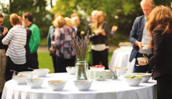Business Lunch Přibližně 1 2hodinová aktivita pro 10 15 účastníků na vybrané téma Co-brandovaná komunikace s podporou IDG Návrh