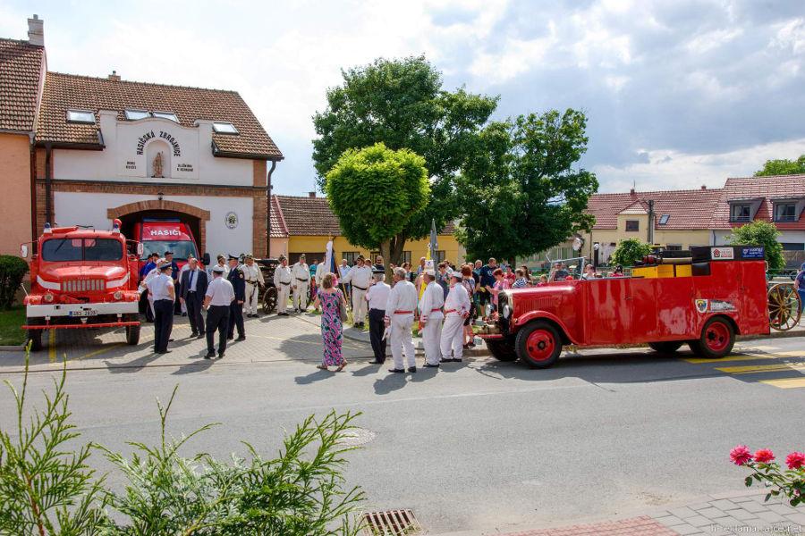 ORGANIZACE A SPOLKY SDH Čebín v roce 2018 Vážené čtenářky, vážení čtenáři. 8. prosince 2018 se uskutečnila výroční valná hromada sboru dobrovolných hasičů v Čebíně.