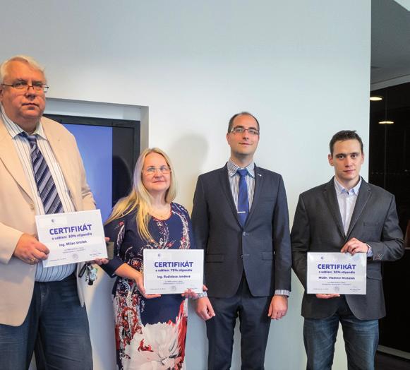 Vybraným uchazečům vždy dvakrát ročně poskytujeme vzdělávací