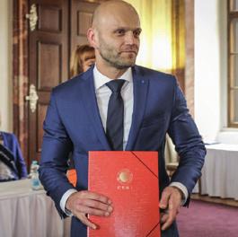 TIP Diplomovou práci můžete využít jako příležitost ke zpracování tématu, které aktuálně řešíte ve svém zaměstnání. Získáte tak okamžitě použitelný strategický dokument.