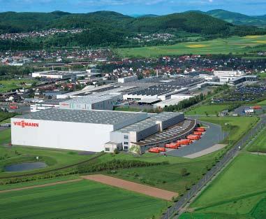Závody Viessmann Podnik Závody Viessmann Viessmann je s cca 6800 zaměstnanci jeden z nejvýznamnějších světových výrobců topné techniky a u stacionárních kotlů nejprodávanější značka v Evropě.
