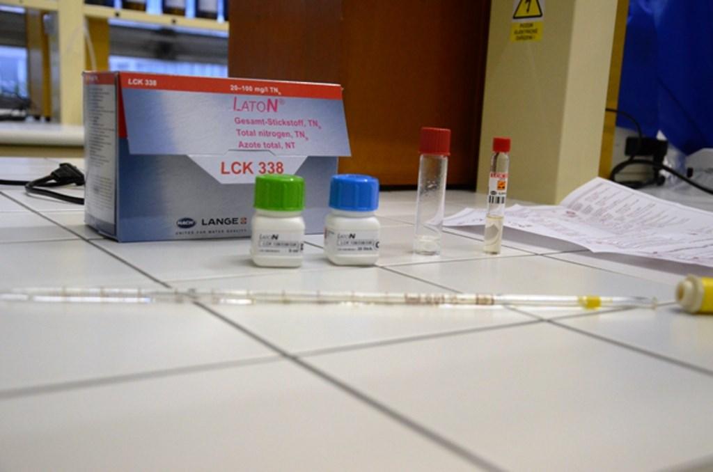 Laboratorní set HACH