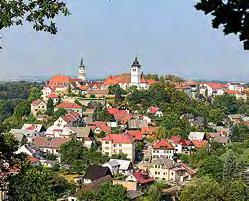 Sněžné (4,8 km); 4035 zastávka autobusu Janov, Tis, odb.