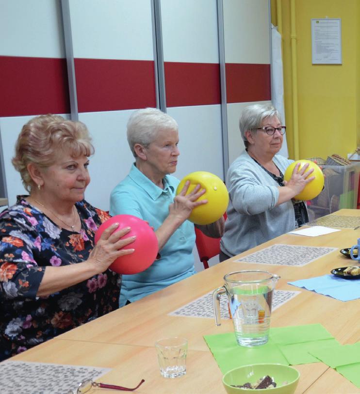 ADVENTNÍ VYRÁBĚNÍ Mimořádné aktivity: SENIORSKÝ KLUB CEDRUS: PŘEDNÁŠKY DOPOLEDNÍ: pravidelná setkání: každý pátek 14.30 16.