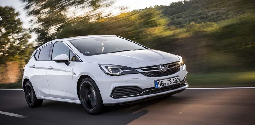 ASTRA již od 483.990 Kč CENÍKOVÉ A AKČNÍ CENY Ceník platí od 1. 4. 2019 VÝBAVA MOTOR PALIVO PŘEVODOVKA CENÍKOVÁ CENA SLEVA AKČNÍ CENA 1.4 TURBO (92kW/125k) benzín 6st. manuální 547.490 63.500 483.