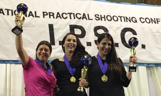 Český ženský tým obhájil 2. místo na MS v praktické střelbě IPSC XVII - Florida, podporován značkou LOVEX Prachy LOVEX pro pistole a revolvery RÁŽE D013 S011 S015 D032 S020 D036 D037.1 D037.2 6.