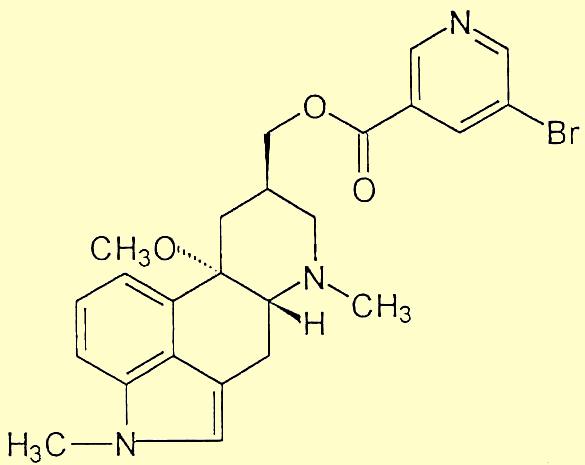 Příklady polymorfních přechodů Prakticky důležité Monotropní ( solvent mediated ) přechod mezi dvěma fázemi nicergolinu (směsný pakovací a konformační polymorfismus): polymorf I, krystaluje z