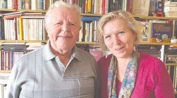 města Uh. Hradiště za rok 1997. Za jeho vedení UHDS dosáhl mnoha významných ocenění. Na Lidové škole umění (LŠU) jste v roce 1978 založil dětský sbor. Co bylo v začátcích nejkomplikovanější?