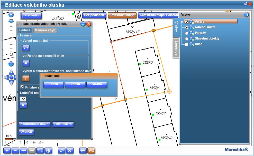 Nově je tak možné editovat volební okrsek se současně zobrazenou vrstvou adresních míst. Při editaci tak můžete zkontrolovat polohu definičních bodů adresních míst vůči hranicím okrsků.