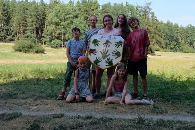 Liškmundi (červení) Helča Preissová Jáchym Šantora Elia Collard Sam