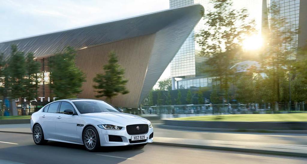 JAGUAR XE