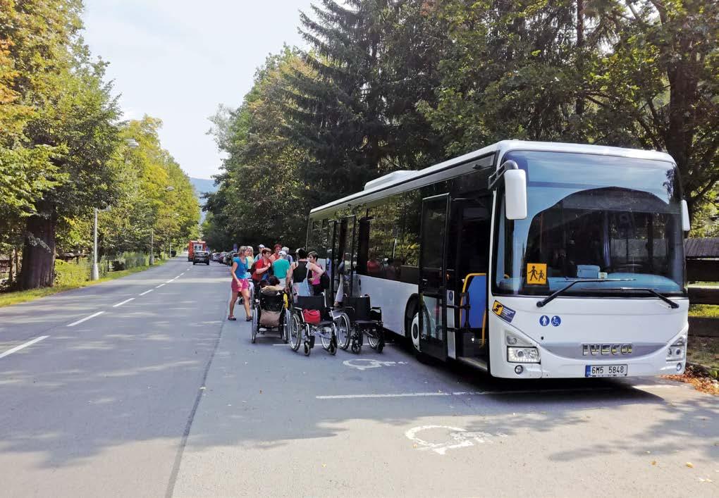 68 Marketingová podpora Využívání autobusu V roce 2018 bylo přijato 360 objednávek, vyhověno bylo 155 žádostem, 205 objednávek bylo zamítnuto, a to zejména z důvodu kolize termínů.