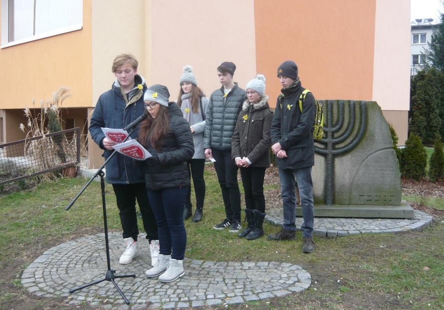 vyučovacích předmětů. Jednalo se především o Občanskou výchovu, Základy společenských věd, Psychologii, Český jazyk a literaturu a Tělesnou výchovu. Zpráva koordinátora (nejen) o aktivitách EVVO Od 1.