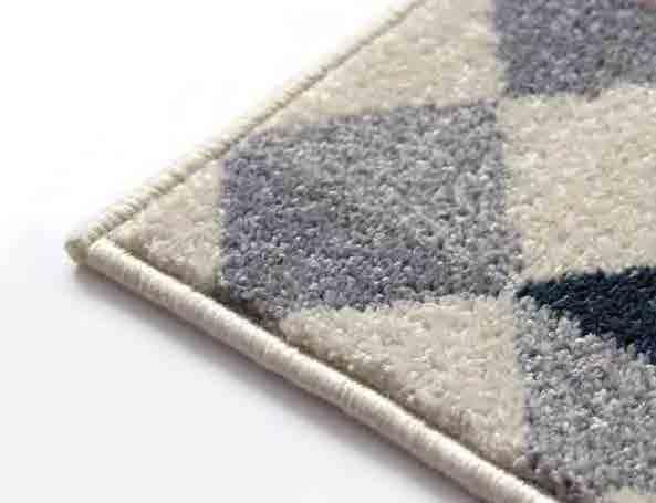 : Lp 36 100% PP Frisé 7 mm