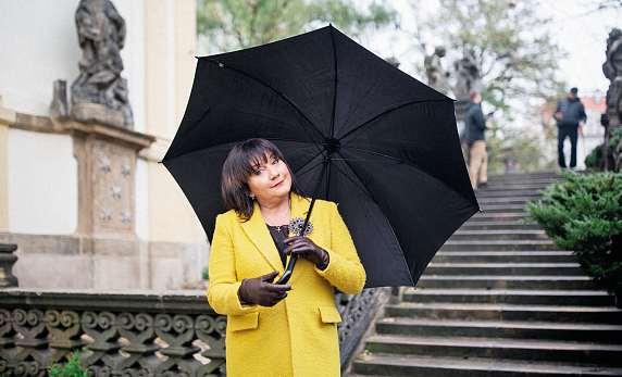 TopCFO 2019 17 Alena Schillerová Vystudovala právanamasarykově univerzitě vbrně.