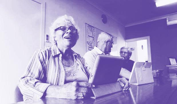 Program lifetool Ve službě Lifetool pomáháme seniorům a lidem se zdravotním postižením využívat pomůcek pro usnadnění komunikace a bezbariérové užívání počítače.
