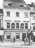 Kolem roku 1890 přesídlil do doval a přejmenoval na dnešního hotelu Avion. Brna. Zpočátku pracoval Hostinec U Kosteleckých.