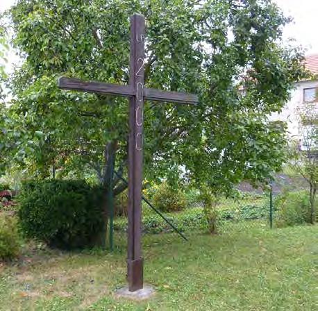 Od roku 1599 byli vrchností Liechtensteinové. V roce 1533 zde vypukl velký požár, při kterém vyhořela větší část vesnice.