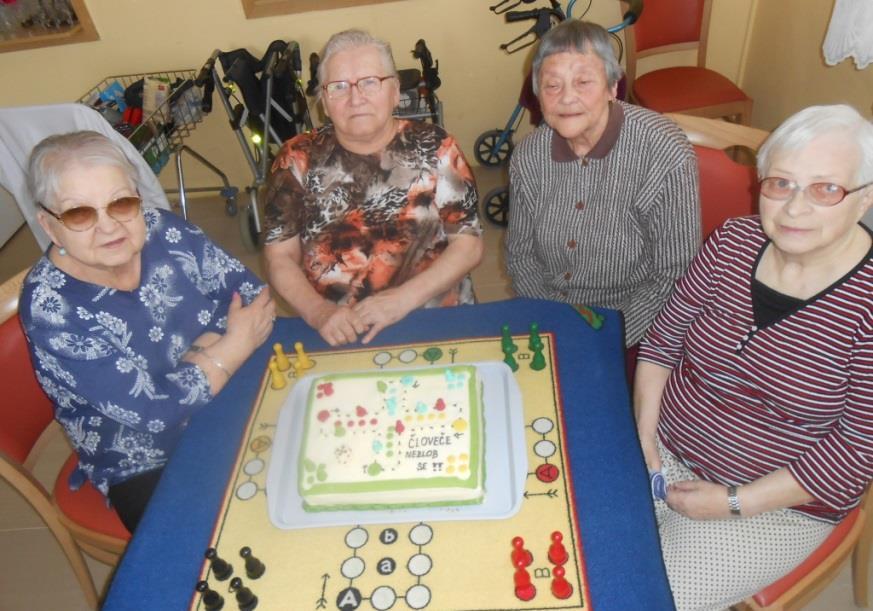 Celé toto občerstvení připravily naše kuchařky, které si samy připravily