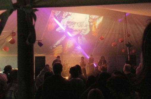 Součástí festivalových aktivit byly nejen divadelní produkce, ale i koncerty, besedy, workshopy, semináře, instalace či projekce; v rámci 22.