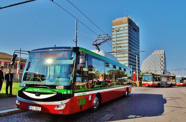 Následujícím milníkem se stal elektrobus značky SOR v osmi metrovém provedení (SOR EBN 8). Do provozu se dostal pouze od 7. 2. 11. 2. 2014.