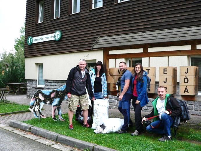Na podzim se do akce zapojilo 31 účastníků a z toho 13 dětí. I přes velmi nízkou účast bylo sesbíráno 132 kg odpadu, z toho bylo tříděného odpadu 24 Kg.