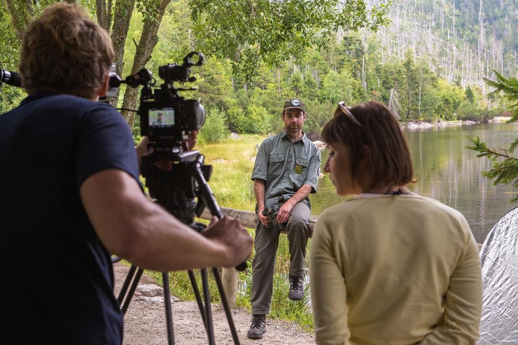 Mezinárodní spolupráce, propagace 6. - 7. 3. doprovod filmařů z Francie obůrka Beranky, NC Kvilda; pořadatel CzechTourism Francie; doprovodv angličtině: J. Štemberk. 18. 3. Press trip pro novináře Lonely Planet Magazine (J.