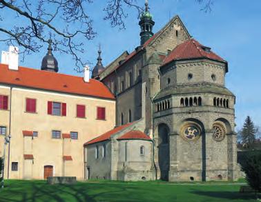 Na seznamu figuruje také přilehlý valdštejnský zámek, bývalý klášter, kde dnes sídlí Muzeum Vysočiny Třebíč.