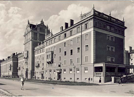 duben 1943 Na zahradu Tobiáše Hruzíka spadl balon, který se utrhl při bombardování Horního Slezska. Přivolaní hasiči ho složili a odevzdali na četnické stanici. 27. duben 1945 V noci z 27. na 28.