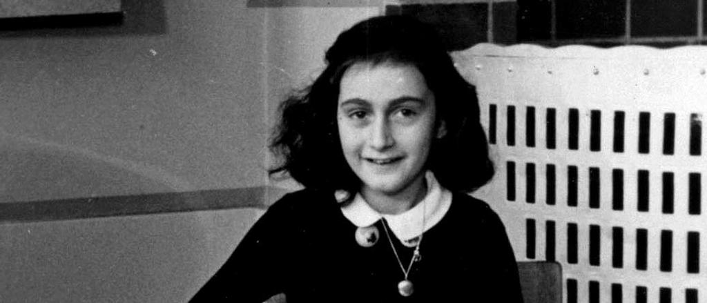 HOLOKAUST V LITERATUŘE vymezení pojmů a historické souvislosti, rozdělení typů šoa literatury životy