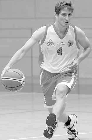 20 SPORT KALEIDOSKOP Pomsta byla sladká Prvoligoví dorostenci 1.AC eflorbal Uh.Brod řádili v Havířově, kde si do tabulky připsali plný počet šesti bodů a poskočili na čtvrtou příčku.