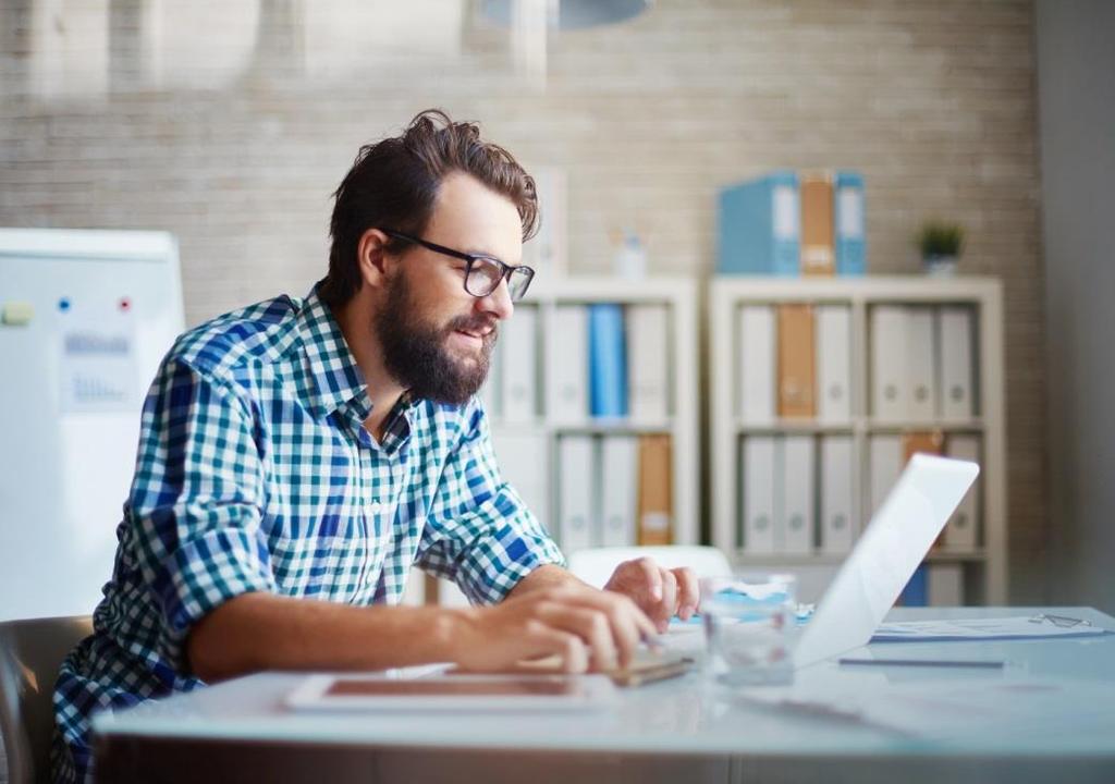 - 1 - Interactive Online MBA studium 100