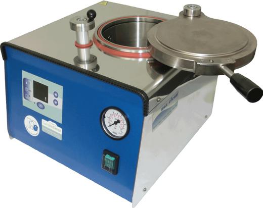 nerezové oceli (průměr 14 cm) přesný mikroprocesor řídí dobu polymerace (1 min -