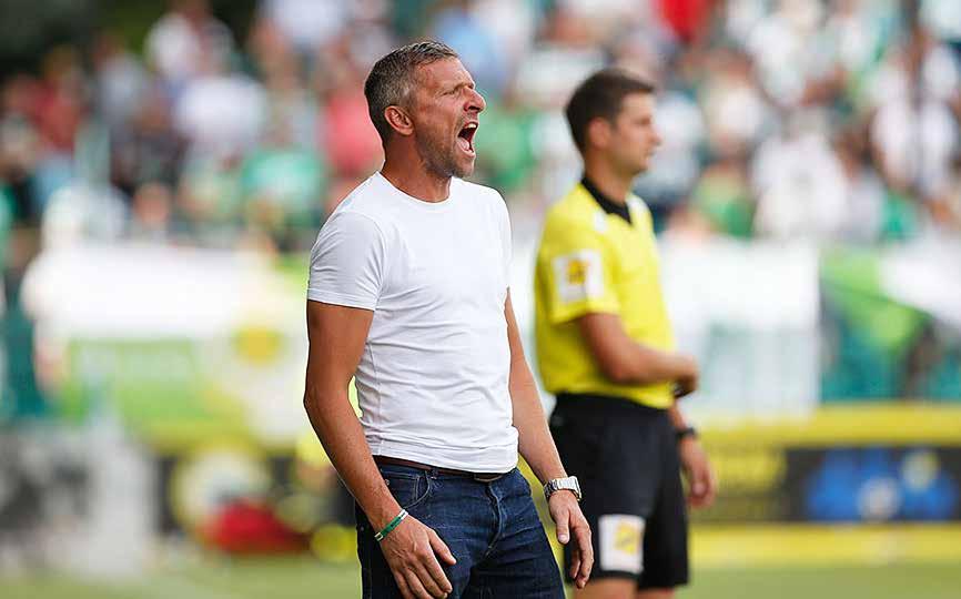 Zažil jsem jako fotbalista šestitýdenní letní přípravu, která se nechá o týden, možná i o dva zkrátit.