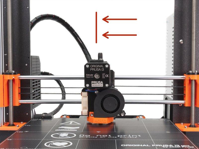 Step 3 Doladění senzoru P.I.N.D.A. (3. část) Posuňte extruder na středy osy X.