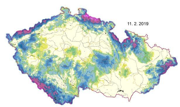 polohách pozvolna odtával.