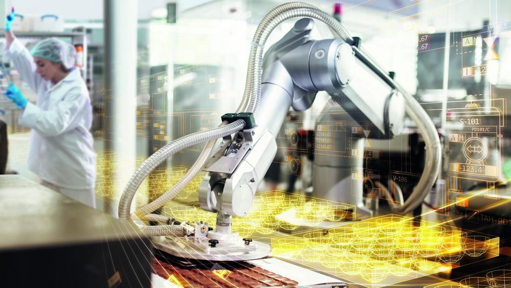 Na letošním ročníku veletrhu Hannover Messe vám na praktických ukázkách z různých průmyslových odvětví ukážeme, jak nejnovější technologie, jako například umělá inteligence nebo edge computing,
