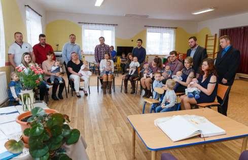 Taneční soutěž V pátek 5. dubna 2019 se konala Velká taneční soutěž v kulturním domě ve Žďáře nad Sázavou. Této soutěže se zúčastnila i děvčata z našeho tanečního kroužku.