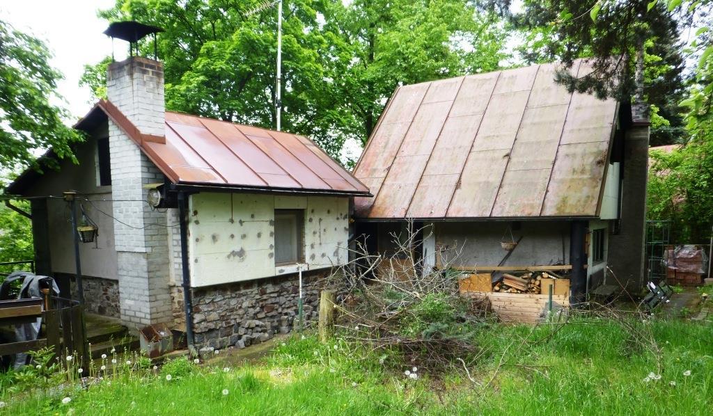 ZNALECKÝ POSUDEK O OBVYKLÉ CENĚ č. 1366/2014 Ocenění nemovitých věcí: St. parcela č. 362 o výměře 30 m2 zastavěná plocha a nádvoří, Součástí je stavba: Holoubkov, č.e. 56, rod.rekr., Parcela č.