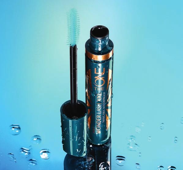 NOVINKA MAKE-UP O 33% VÍCE OBJEMU PRO KAŽDOU JEDNOTLIVOU ŘASU retouch - blue brushes 34441